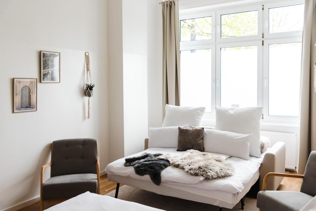 165m2 Downtown Family 5br, 3bath, Kids Room, 11min Alexanderplatz * Berlino